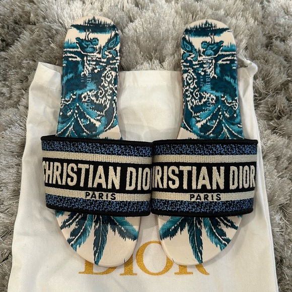 Shoes - Dway Palms motif sandal slides size 38